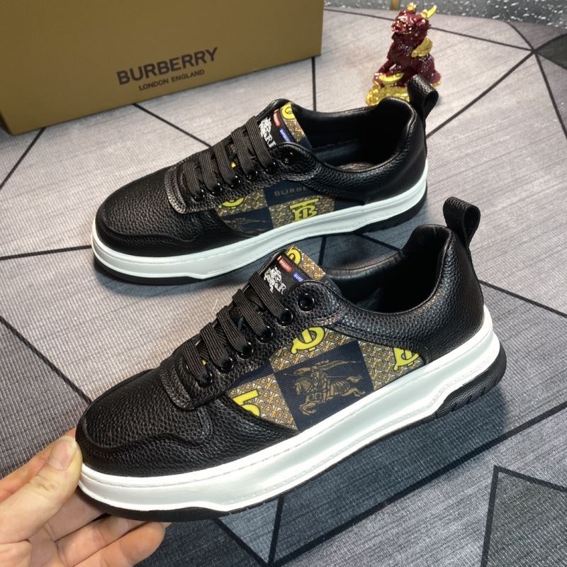 Burberry Low Shoes